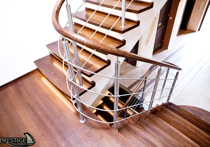 Prestige Ahşap Merdiven & Küpeşte