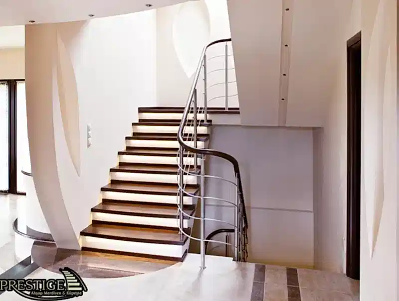 Prestige Ahşap Merdiven & Küpeşte