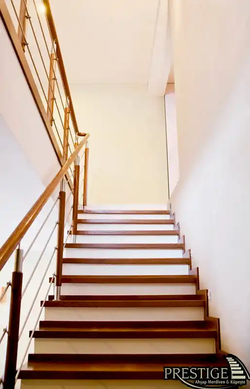 Prestige Ahşap Merdiven & Küpeşte