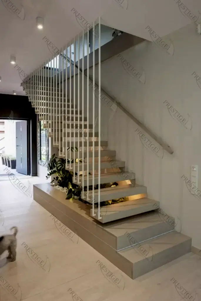 beyaz demir korkuluk merdiven modeli