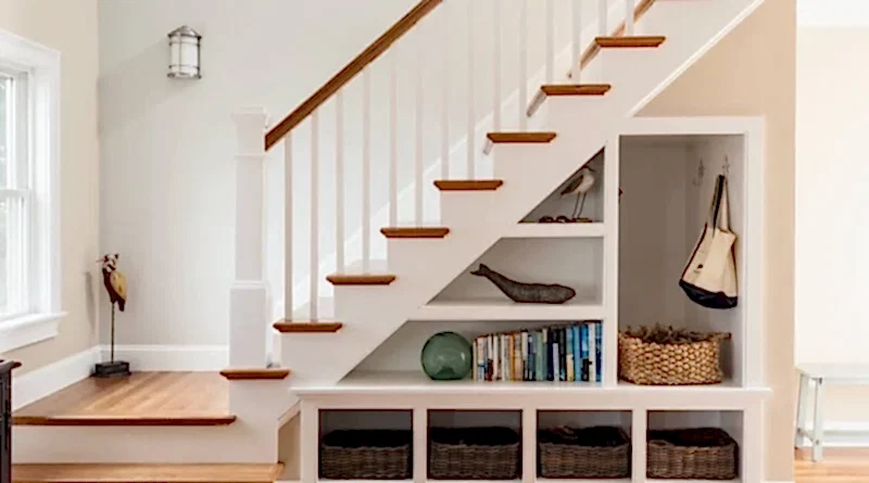 Merdiven-dolap-altı
