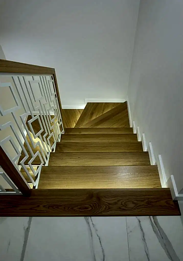 Meşe Basamak Kaplamalı Dubleks Merdiven Modeli