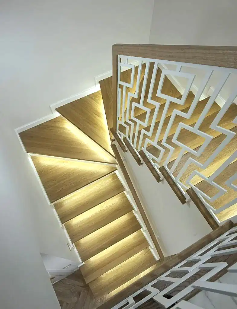 Led Basamak Dubleks Merdiven Modeli